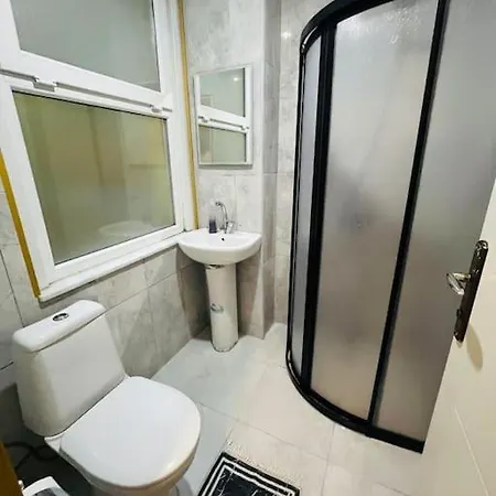 Arya One Bedroom Comfortable Flat In Cihangir Апартаменты